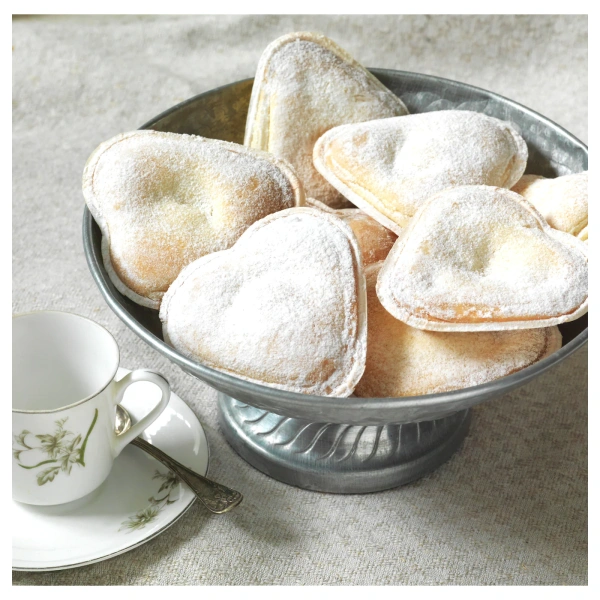 50419321 Формовая свеча, ароматическая, Нежная ваниль/бежевый, 10 см, 3 шт