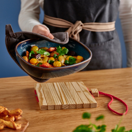 70602173 Подставка под горячее раздвижная, ярко-красный/сосна, 16-32x20 см