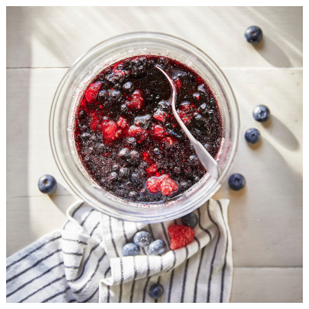 40502311 Формовая свеча, ароматическая, Ягоды/красный, 30 часов, 3 шт