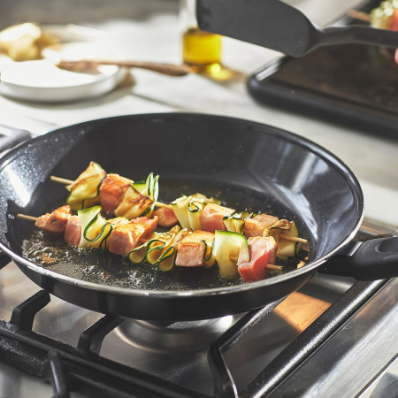 90580896 Сковорода, черный, 28 см