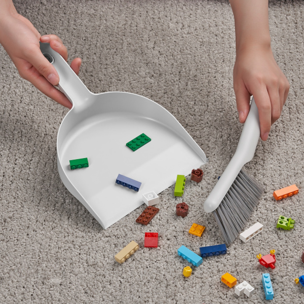 10527087 Набор для уборки, щетка и совок, серый