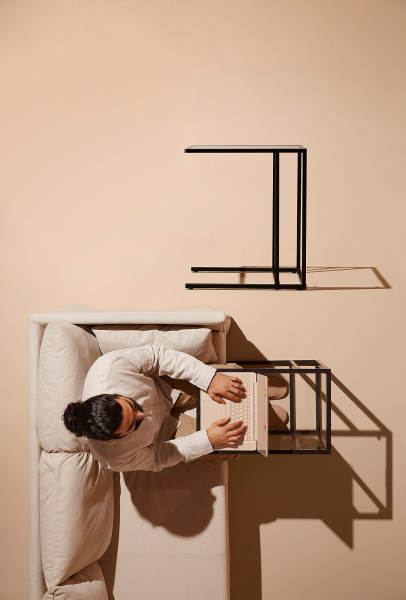 00250249 Подставка д/ноутбука, черно-коричневый/стекло, 35x65 см