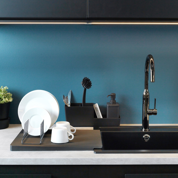 70387258 Держатель для тарелок, черный